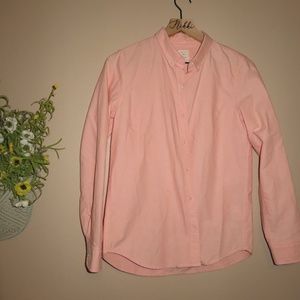*PRICE DROP!!* Gap button-down sz. M ✨